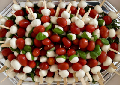 Tomate-Käse-Spieße